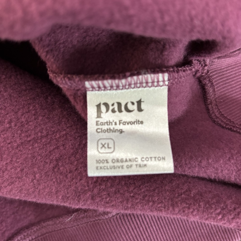 Pact Sweatshirt Womens XL Maroon Kiss Lip Graphic Pullover Sustainable‎ Organic - Picture 6 of 7
